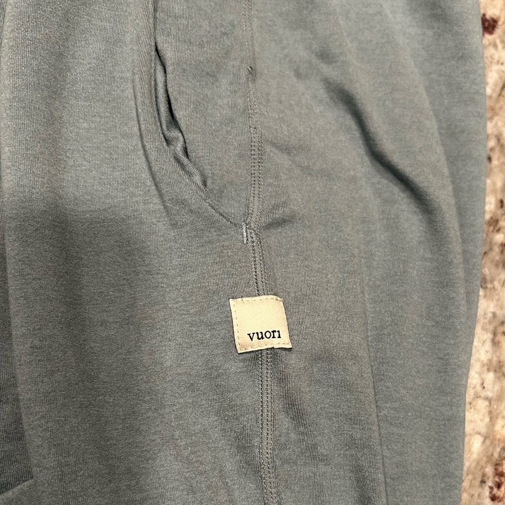 Vuori Performance Jogger, Large, Light Blue